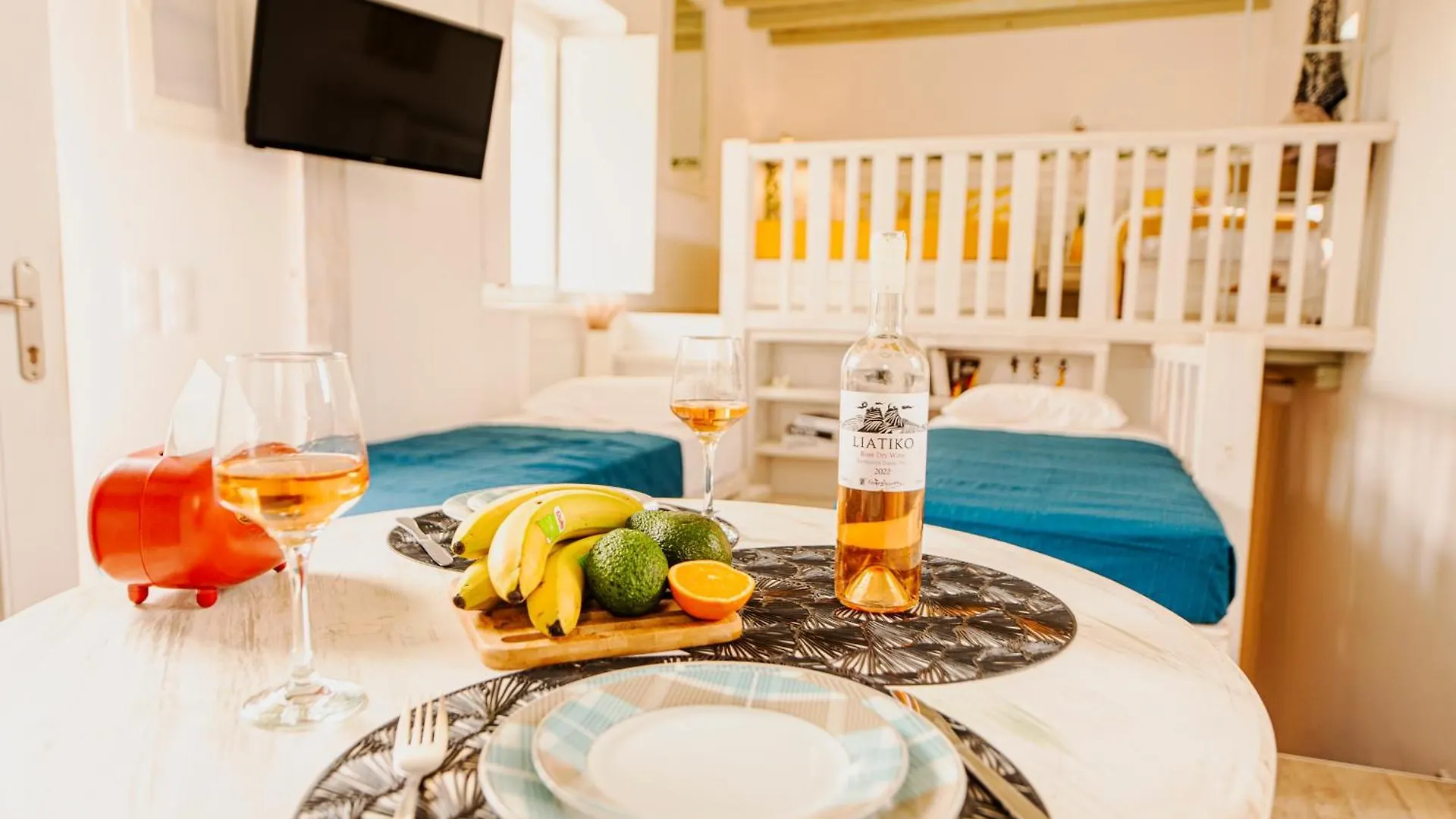 Opus Apartment 아기오스 스테파노스